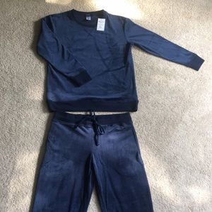 comfy velvet set🌠